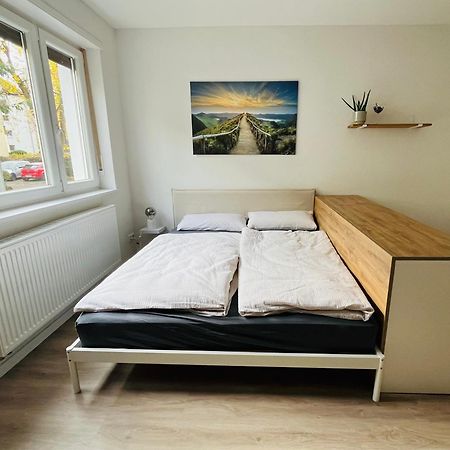 Black Forest City Apartment Mit Kostenlosem Parkplatz Freiburg im Breisgau Exterior foto