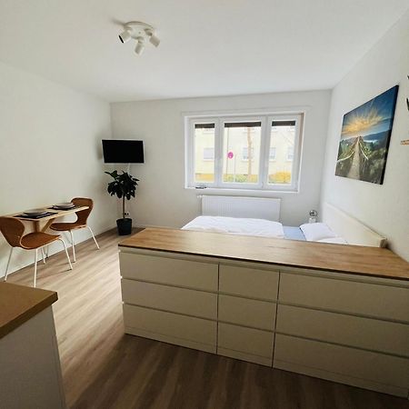 Black Forest City Apartment Mit Kostenlosem Parkplatz Freiburg im Breisgau Exterior foto